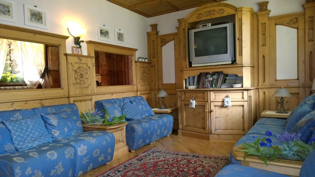 La Felce Bed & Breakfast Carisolo Exterior photo